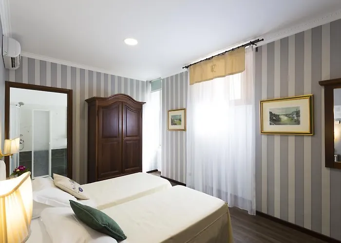 Hotel Residenza In Farnese 4*